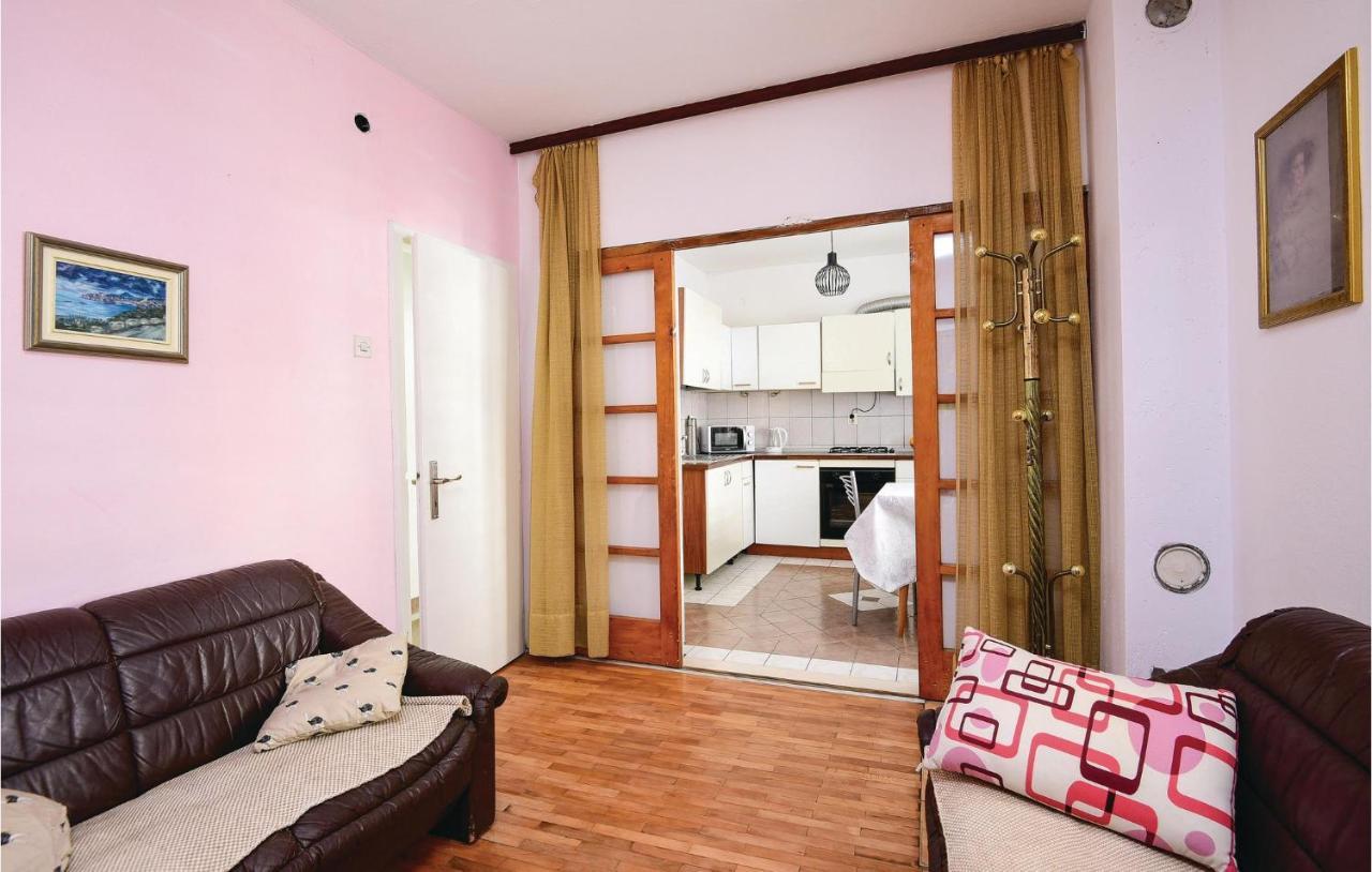 4 Bedroom Lovely Home In Žuljana 外观 照片
